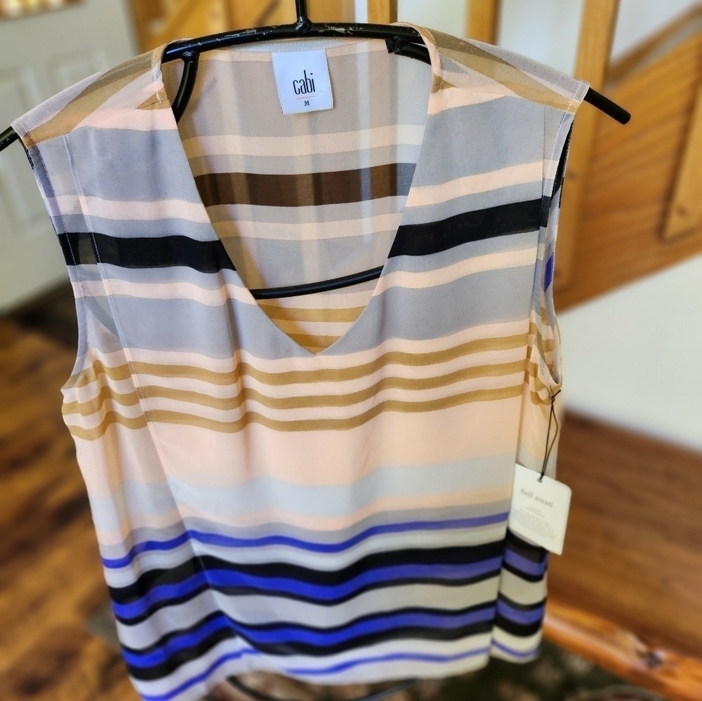 Cabi Sleeveless Horizon Stripe Calligraphy Brush Underline Vneck Sz.‎ M Blouse